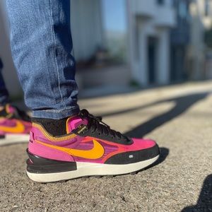NEW Nike Women’s Waffle One Sneakers in Pink/Black/Yellow